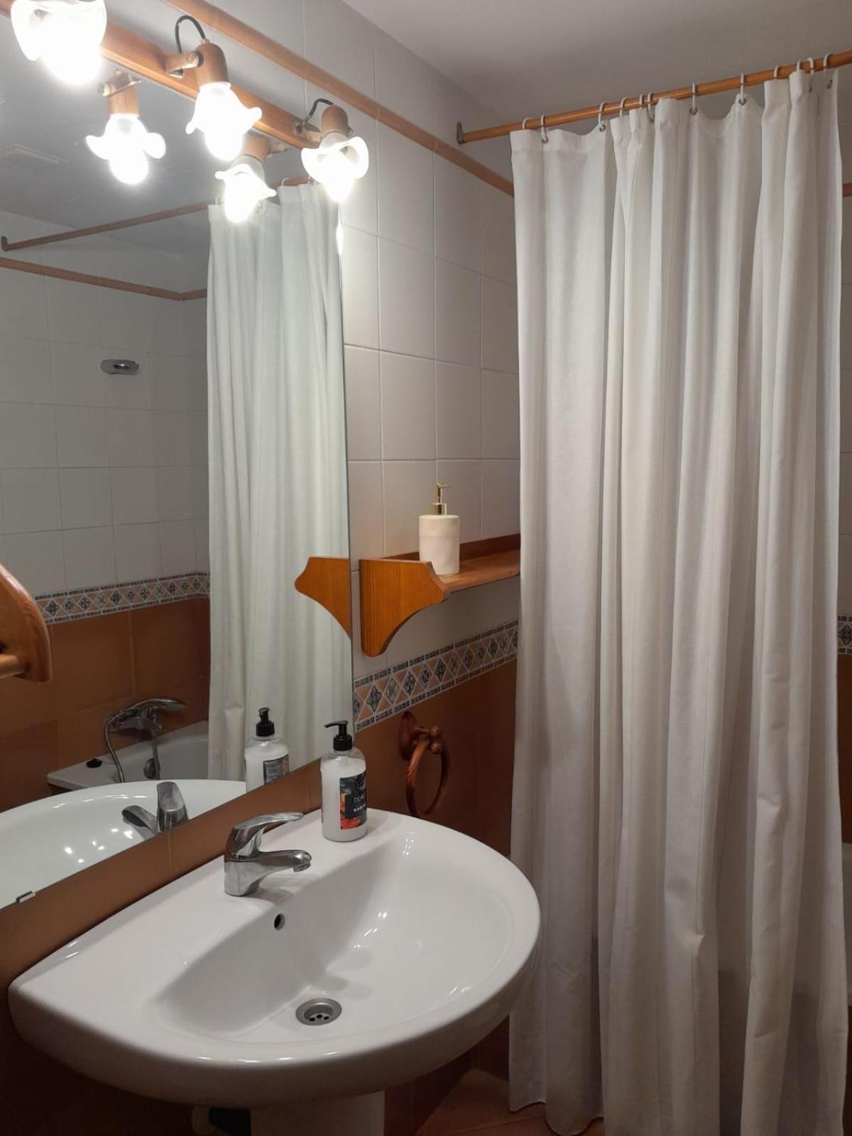 Apartamentos Nevados 24610 بيناسكي المظهر الخارجي الصورة
